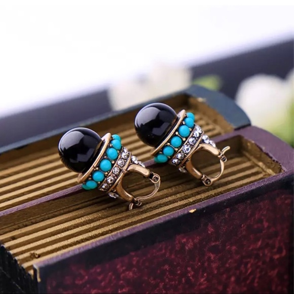 Antique Bohemian Style Tibetan Earrings - Picture 2 of 5